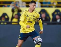 邮报：皇马将尝试在6月初提前引进阿诺德，以便他能够出战新世俱杯