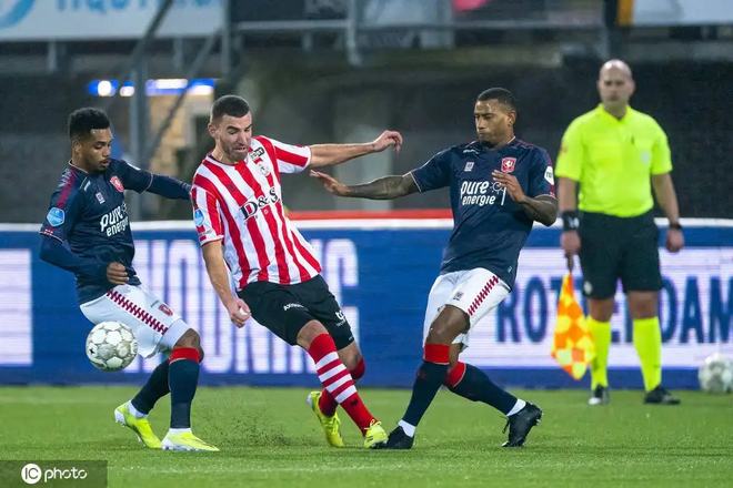 更承载了国 更承载了国